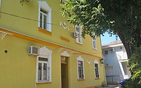 R&N Familiy Apartments